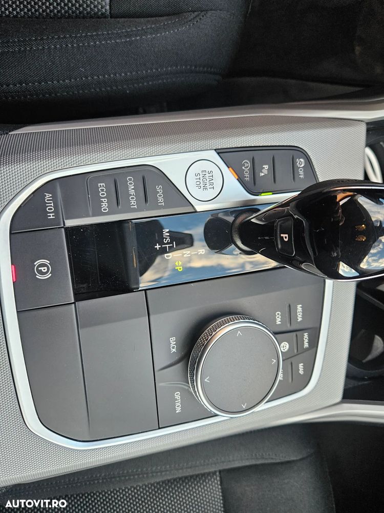 BMW Seria 3 320i xDrive AT - 7