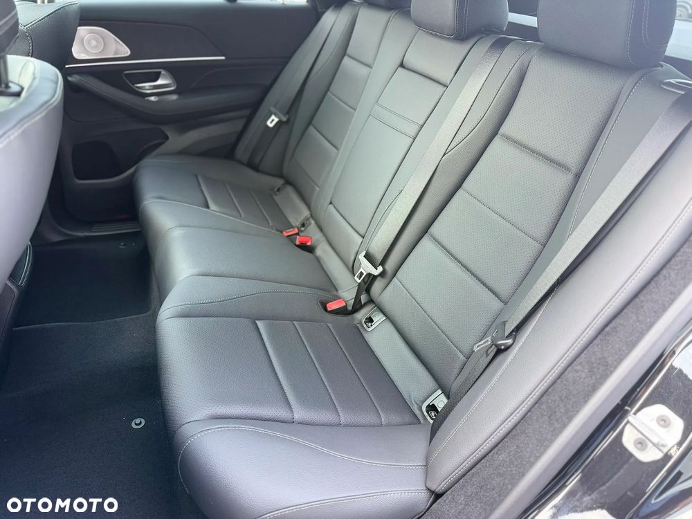 Mercedes-Benz GLE - 30