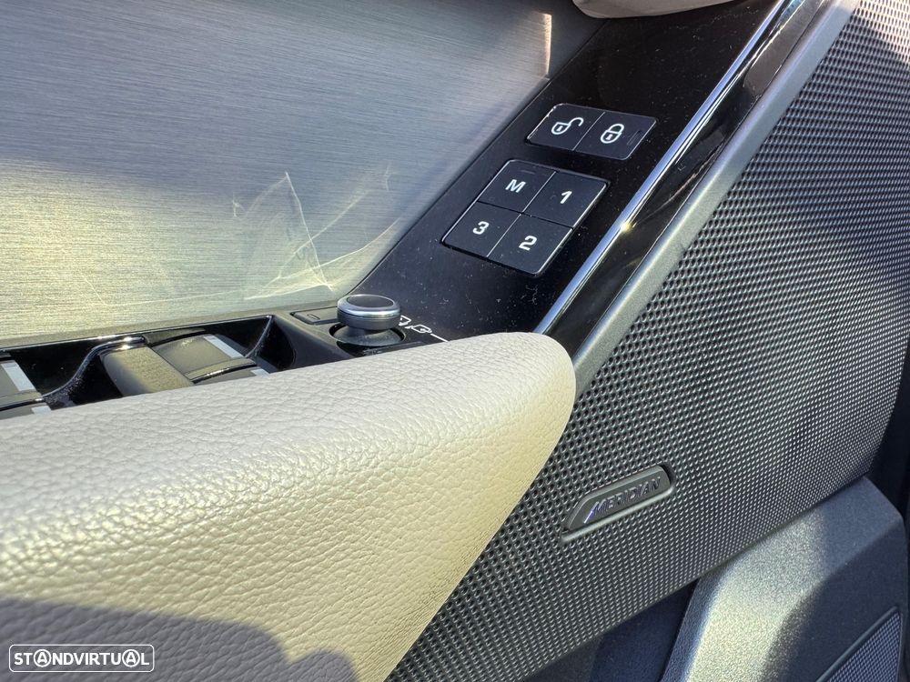 Land Rover Range Rover Velar 2.0d R-Dynamic - 13