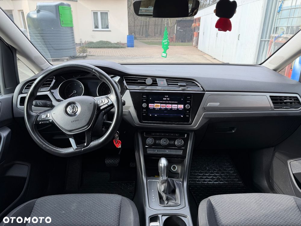 Volkswagen Touran 2.0 TDI BMT Comfortline DSG - 11