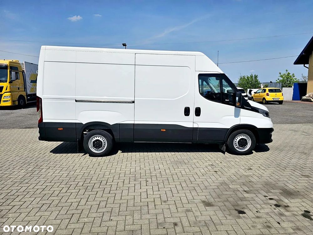 Iveco 35S16 - 6