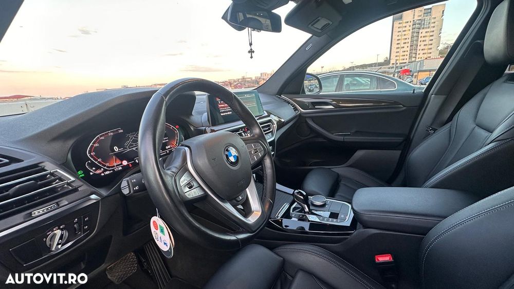 BMW X3 xDrive30i AT Luxury Line - 12