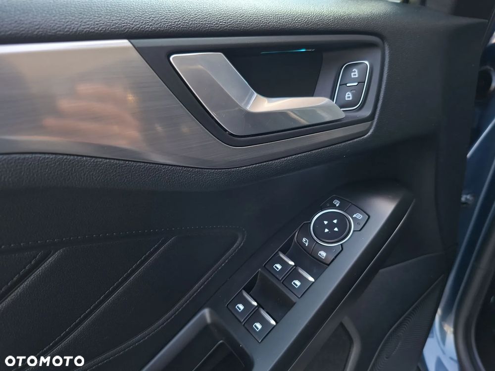 Ford Focus 1.0 EcoBoost Titanium - 15