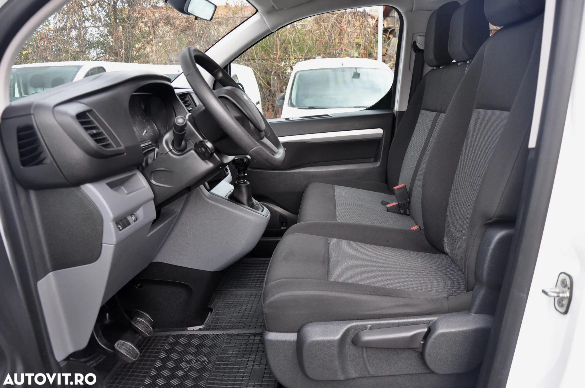 Peugeot Expert Doka 6 Locuri - 16