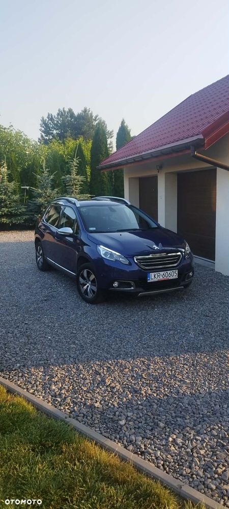 Peugeot 2008 PureTech 110 Style - 1