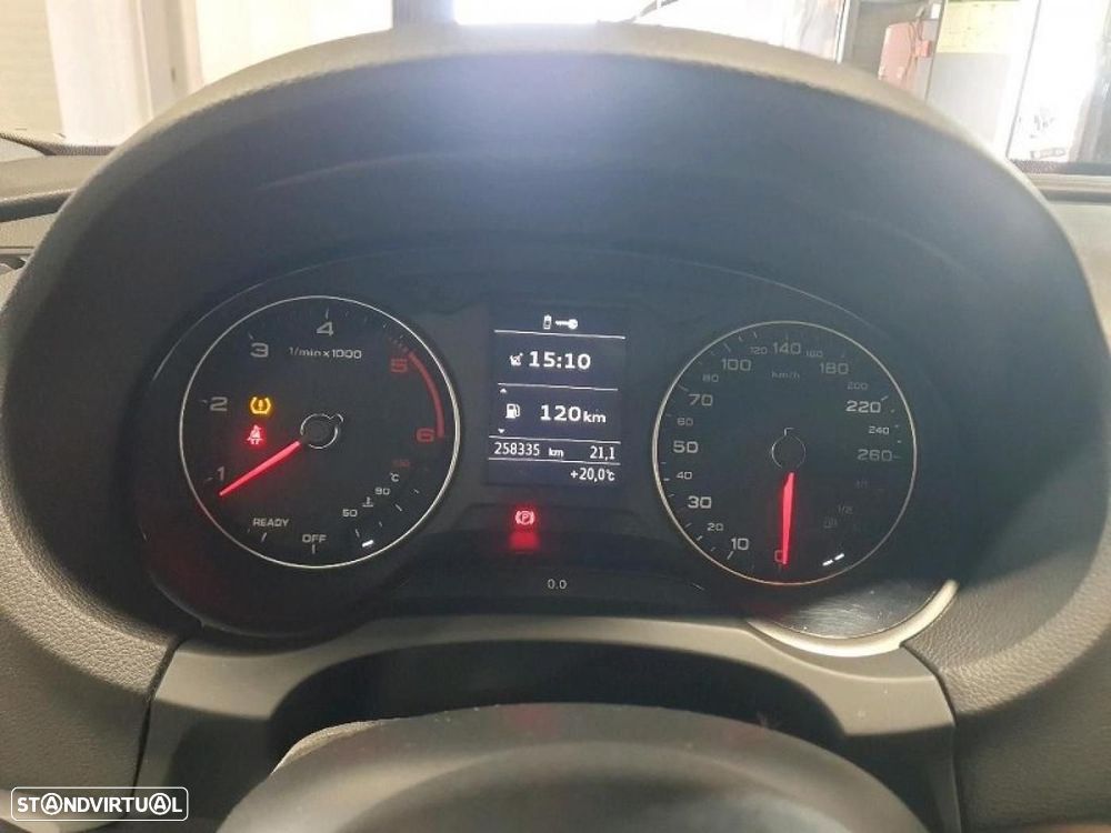 Audi A3 Sportback 2.0 TDI Design - 5