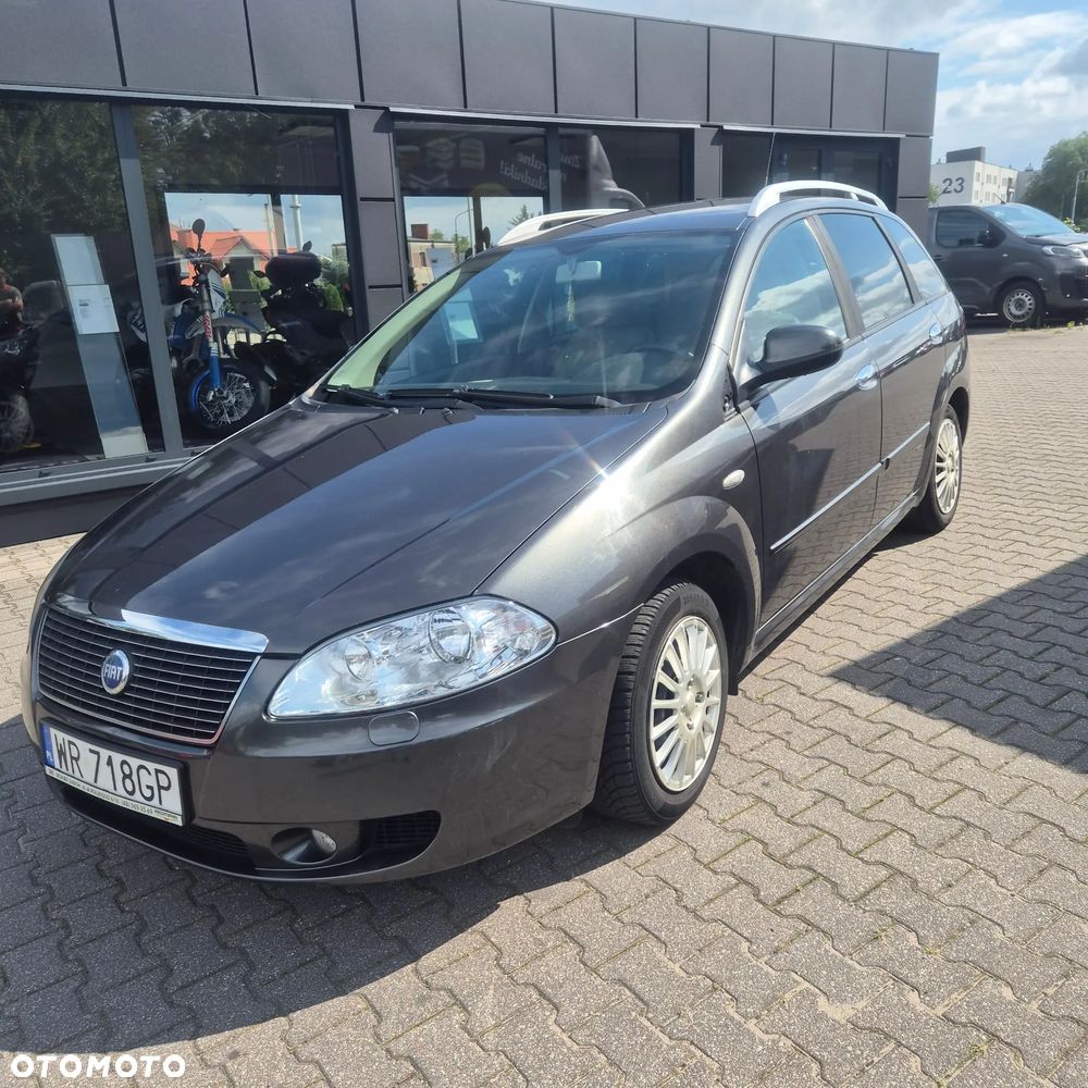 Fiat Croma 2.2 16V Emotion