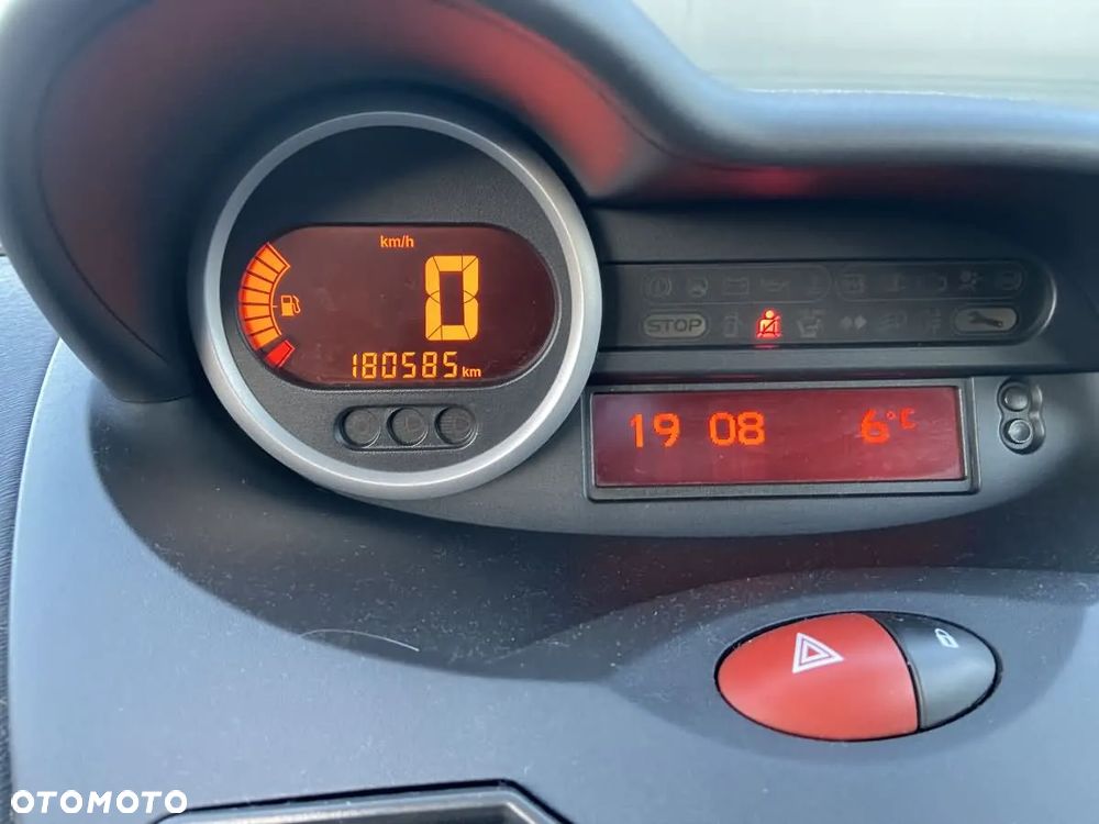 Renault Twingo 1.5 dCi Authentique - 21