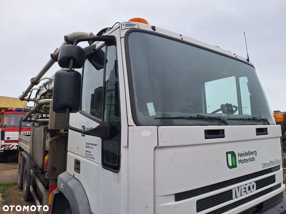 Iveco Eurotrakker 260E38 6X4 + Cifa 32 - 39