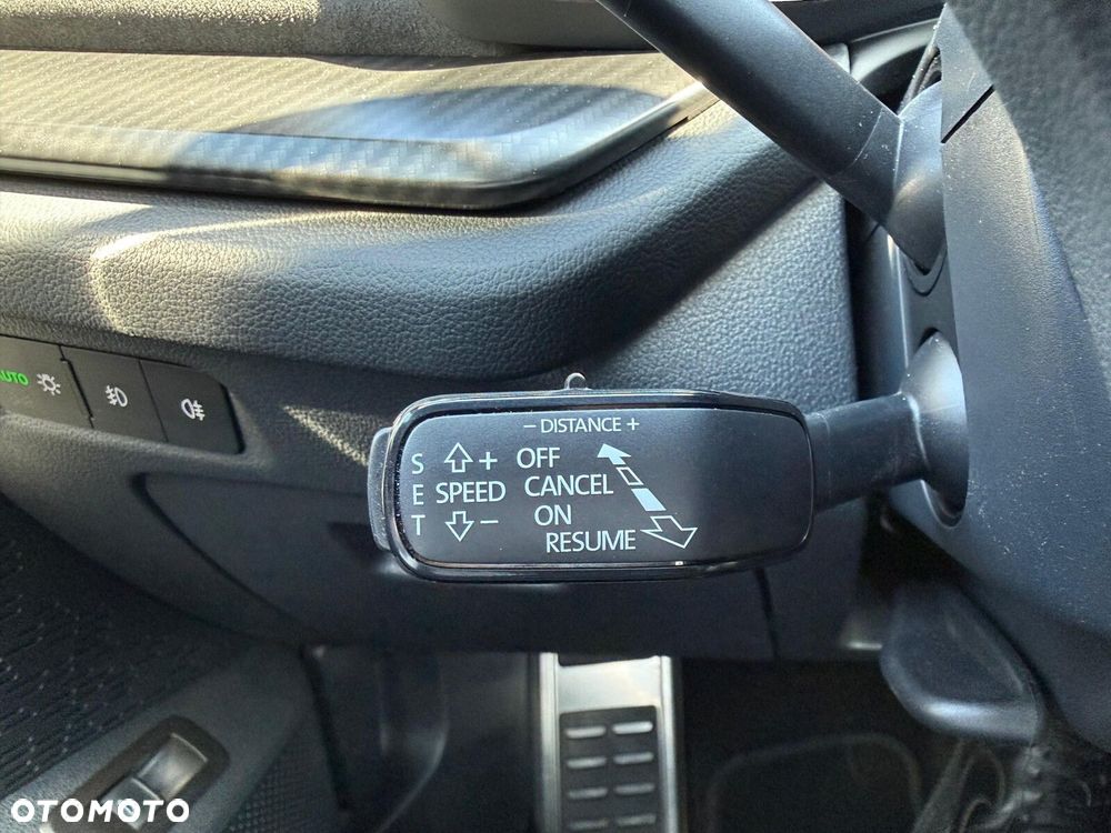 Skoda Octavia 2.0 TDI RS DSG - 20