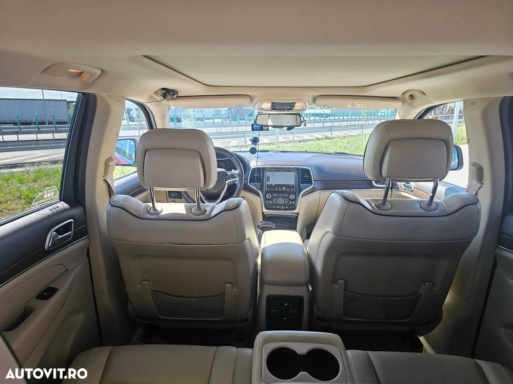 Jeep Grand Cherokee 3.0 TD AT Overland - 25