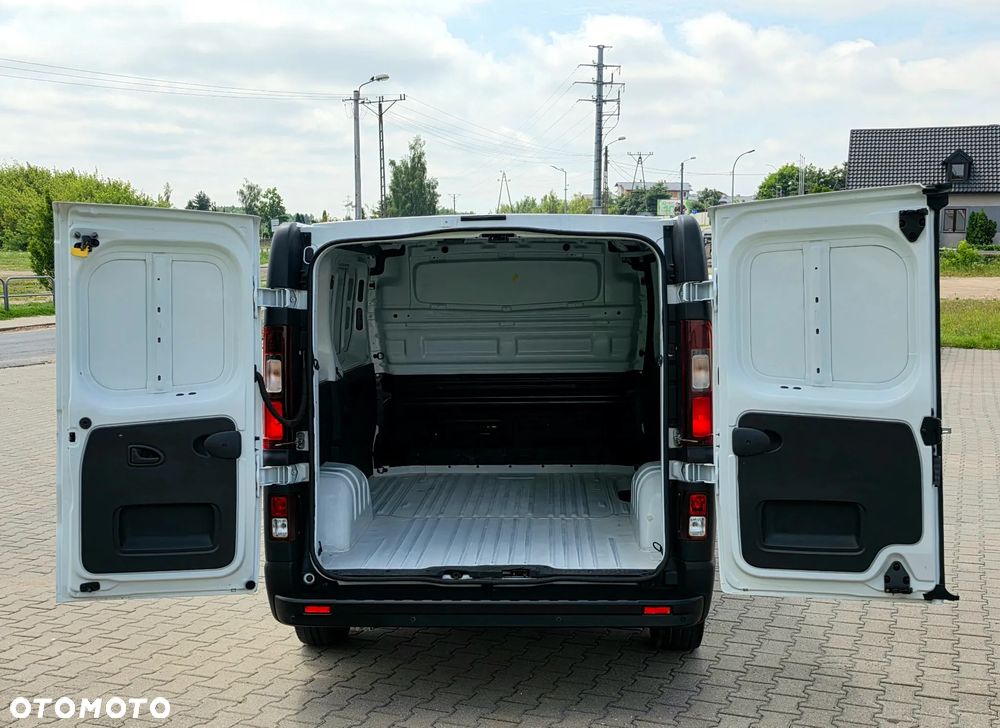 Renault Trafic - 14
