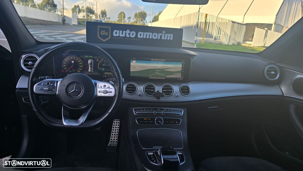 Mercedes-Benz E 300 de AMG Line - 19