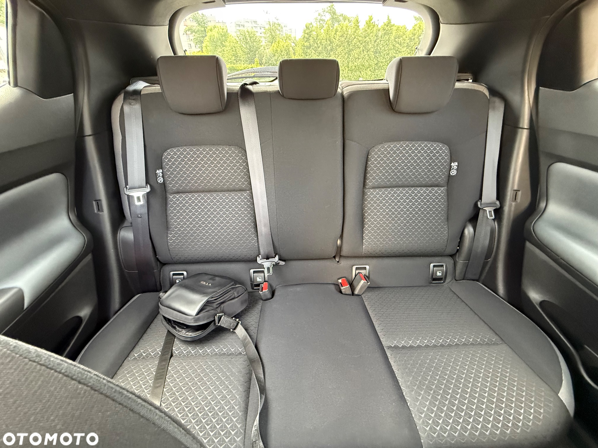 Nissan Juke 1.0 DIG-T N-Connecta - 34
