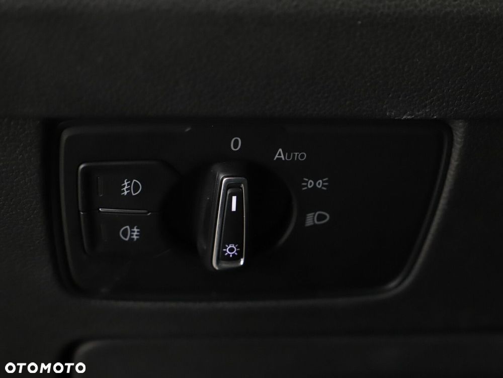 Volkswagen Passat Alltrack - 21
