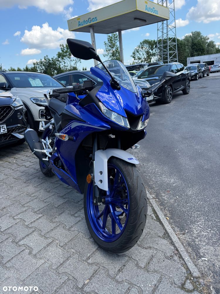 Yamaha YZF - 2