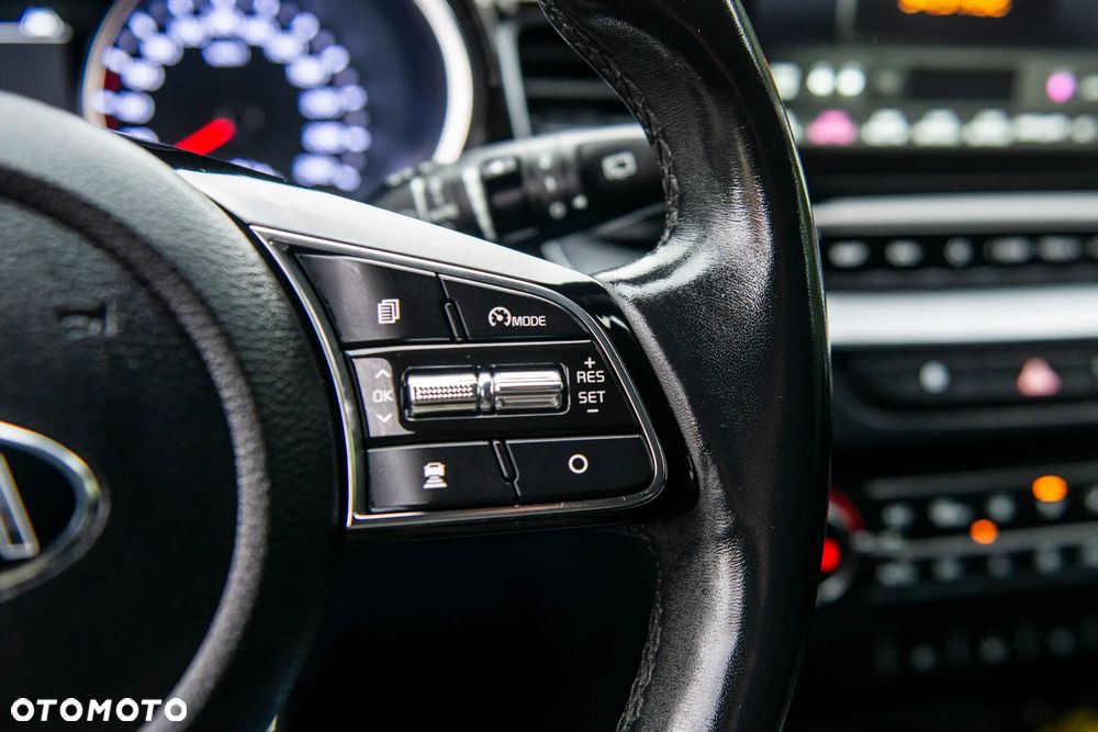 Kia XCeed 1.4 T-GDI OPF DCT7 JBL SOUND EDITION - 30