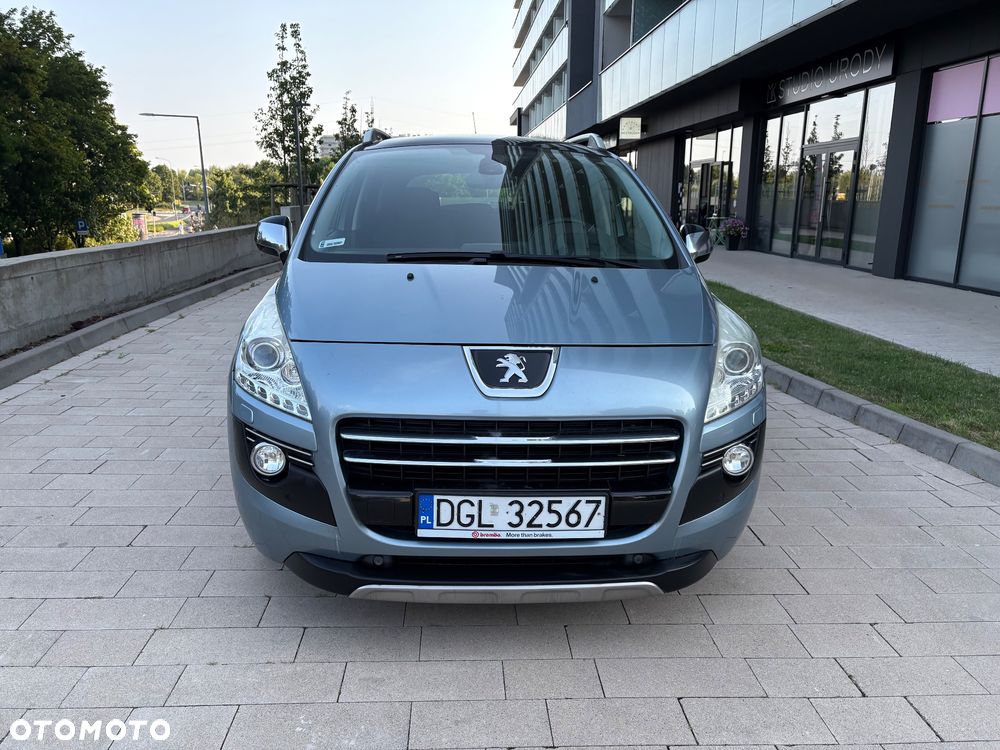 Peugeot 3008 Hybrid4 - 8