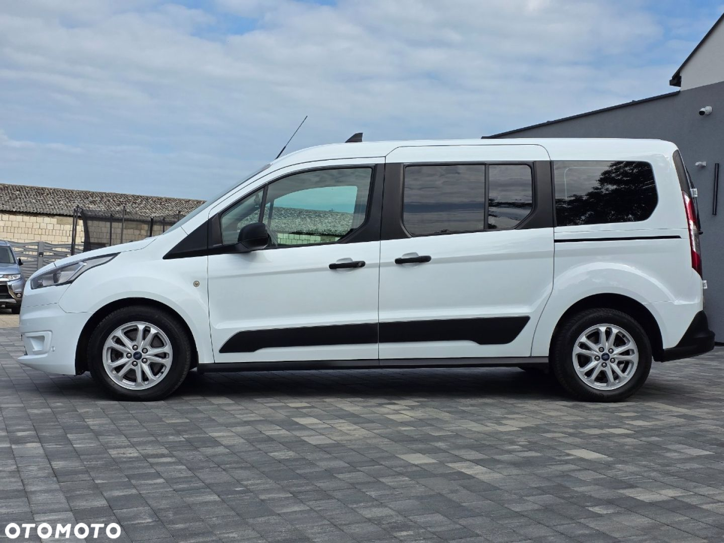 Ford Transit Connect - 3