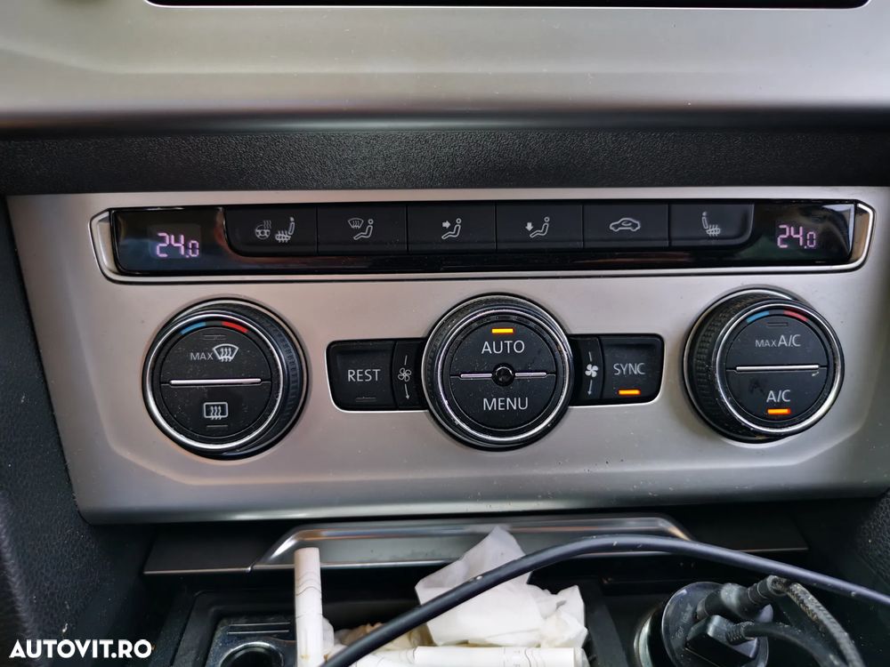 Volkswagen Passat 2.0 TDI DSG Comfortline - 18