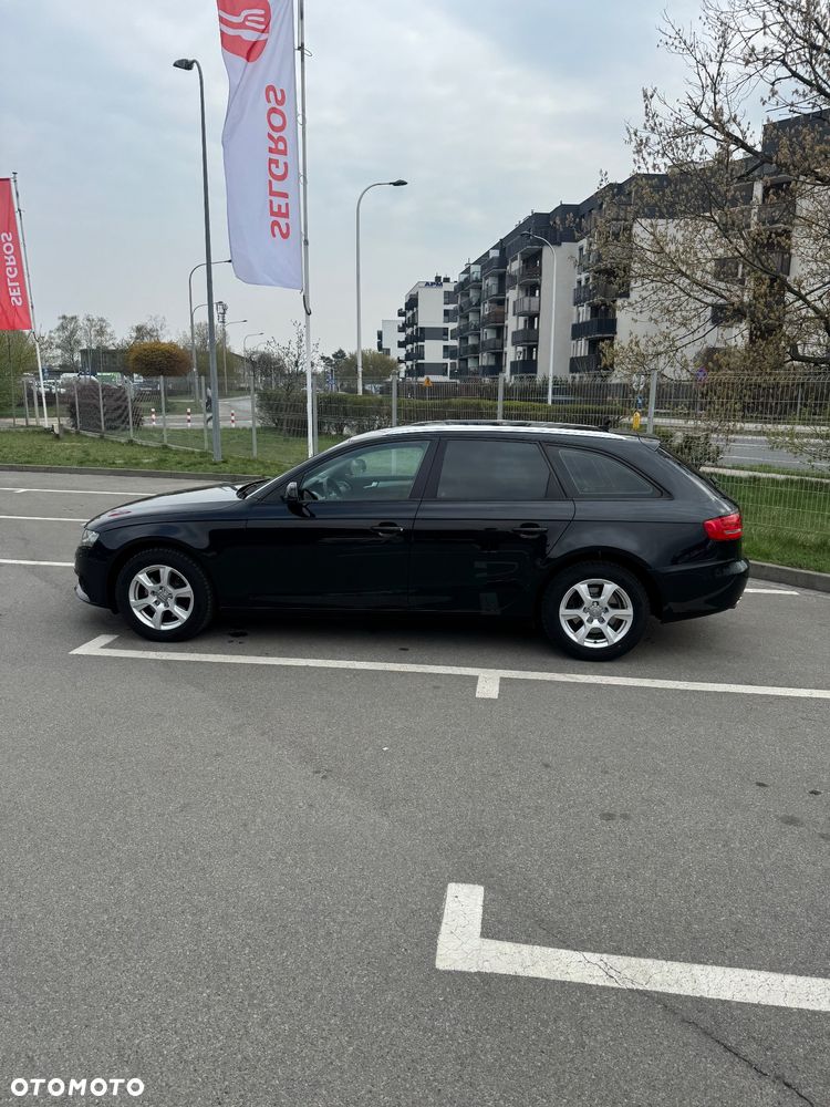 Audi A4 Avant 2.0 TDI DPF multitronic Ambiente - 9