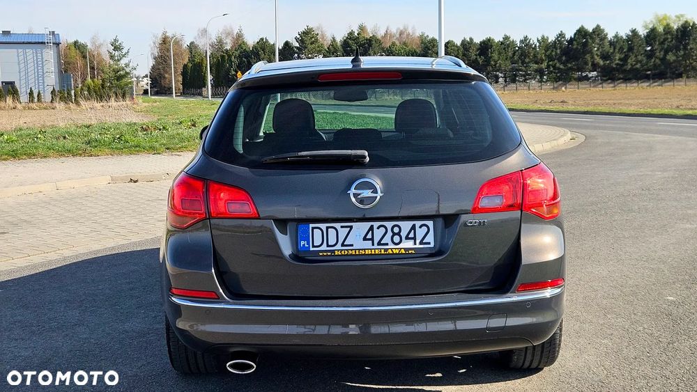 Opel Astra 2.0 CDTI Exklusiv - 20
