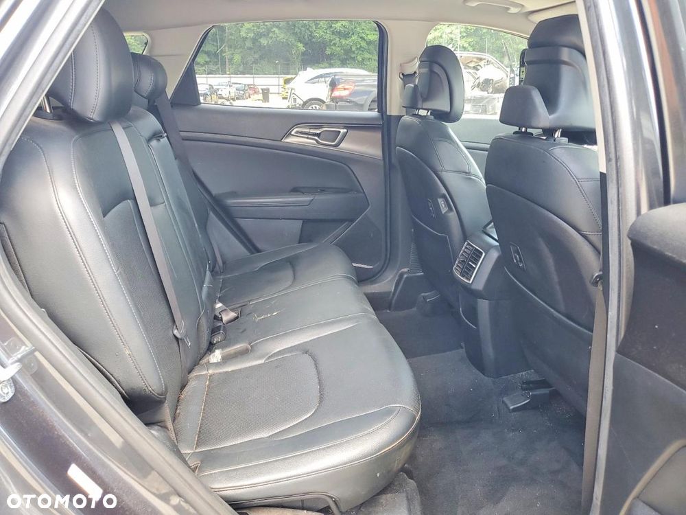 Kia Sportage 1.6 T-GDI AWD DCT Vision - 10