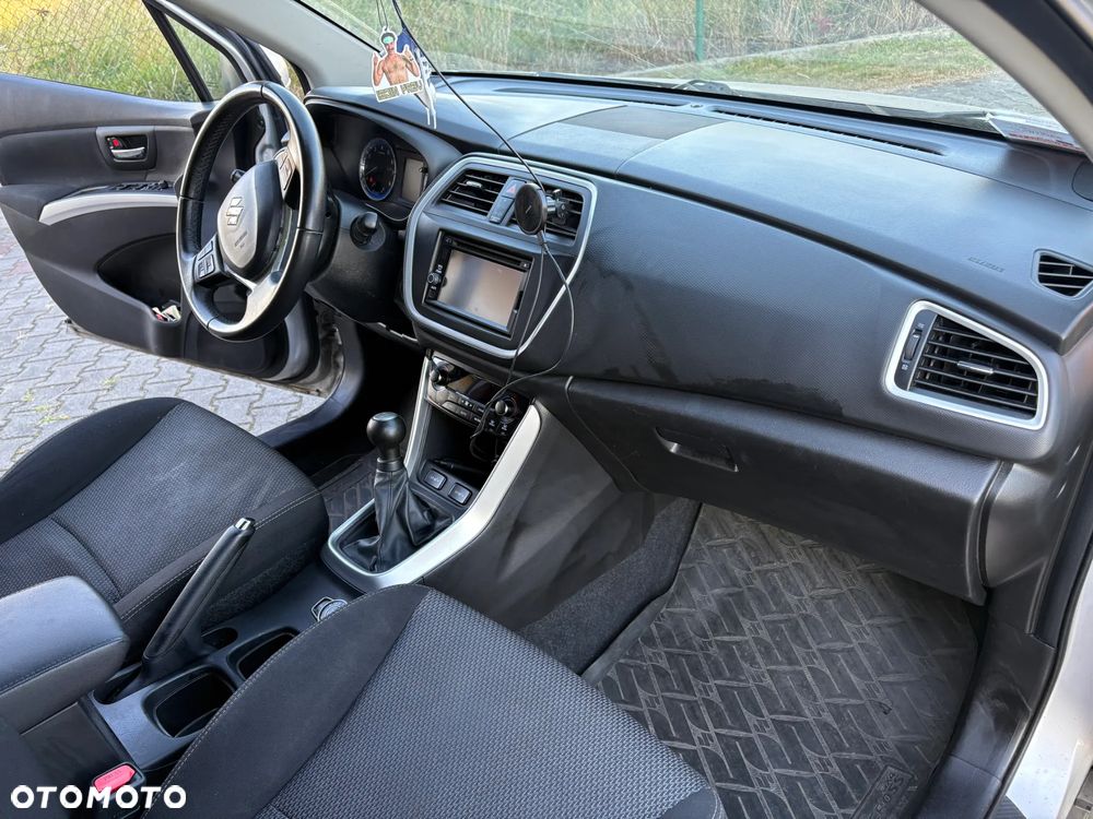 Suzuki SX4 1.6 Premium 4WD - 2