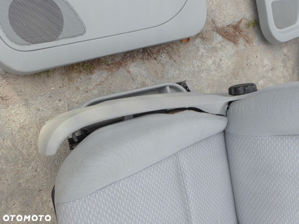 fotele tapicerka kanapa przód tył boczki lewy prawy FORD FOCUS C-MAX MK1 EU - 15