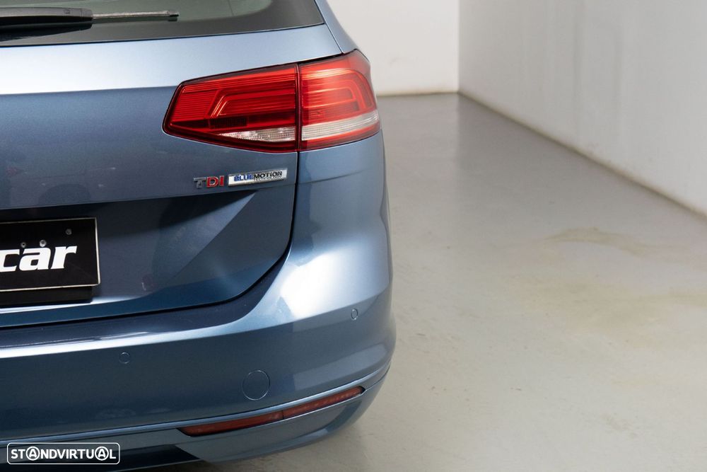 VW Passat Variant 1.6 TDI Confortline - 16