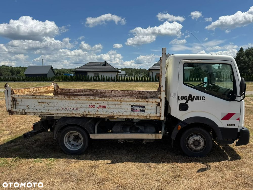 Nissan Cabstar - 11