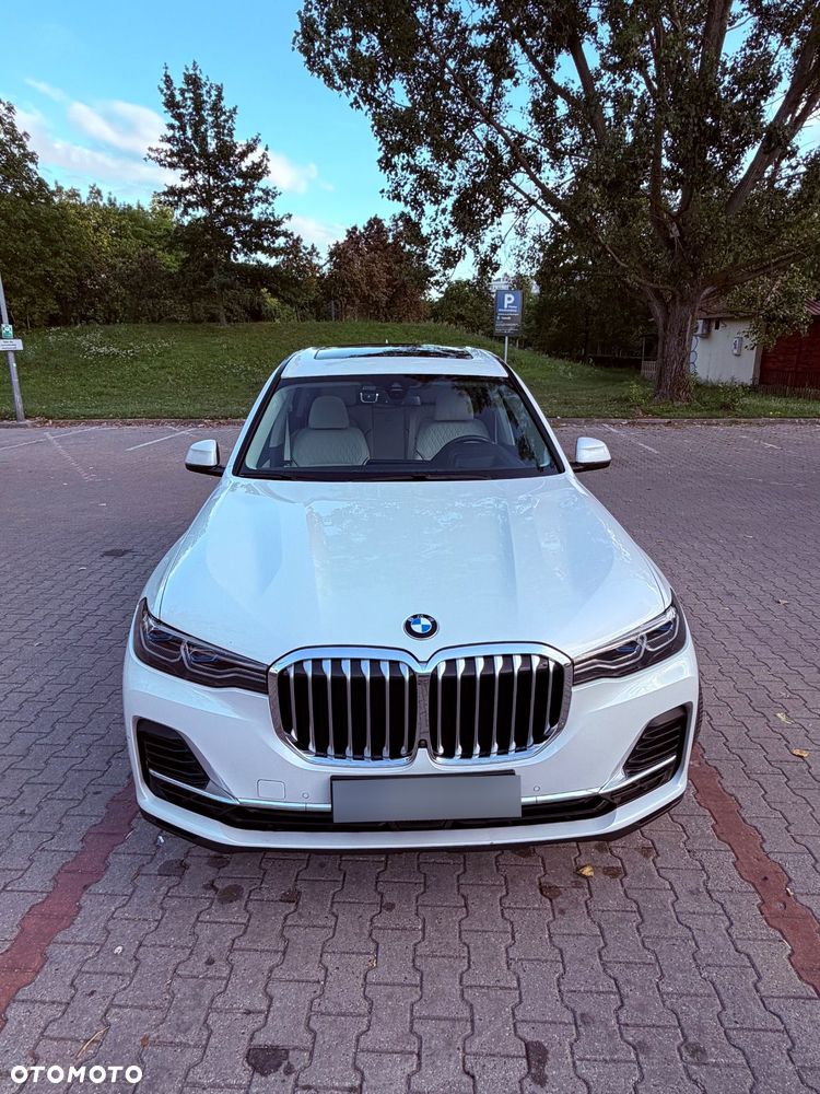 BMW X7 xDrive40i - 10