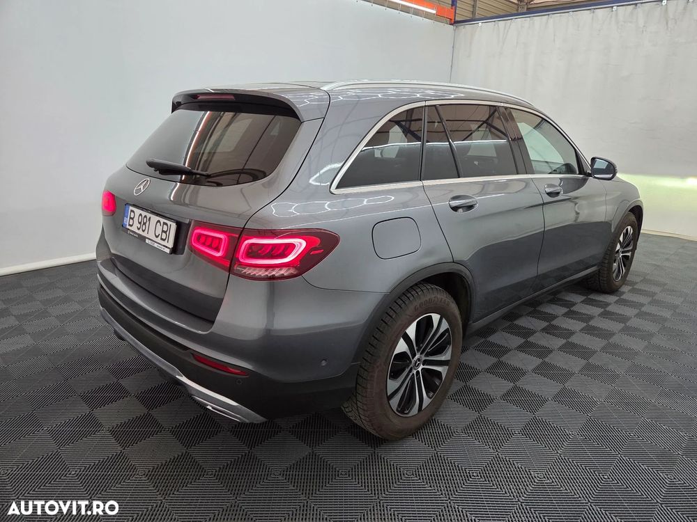 Mercedes-Benz GLC - 3