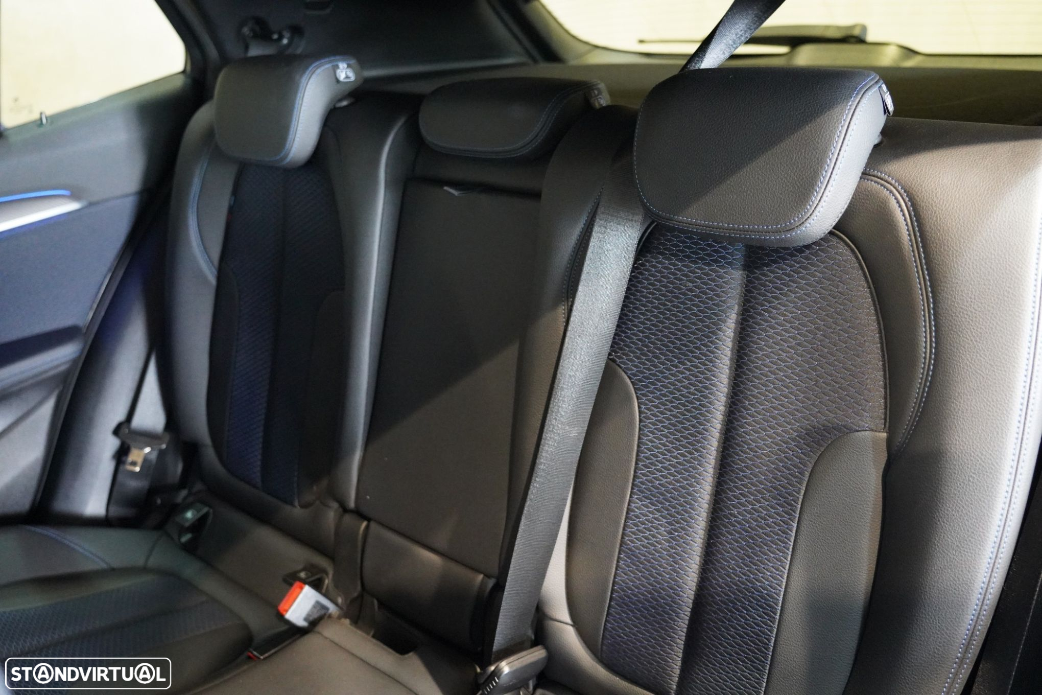 BMW X2 16 d sDrive Auto Pack M - 24