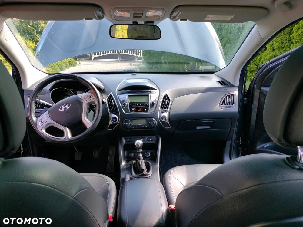 Hyundai ix35 - 16