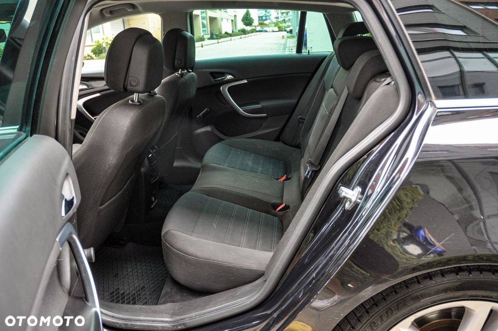 Opel Insignia - 8