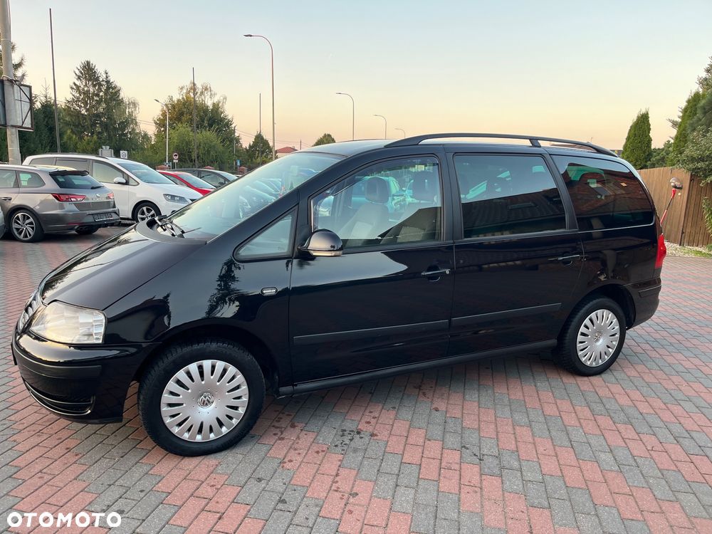 Volkswagen Sharan 2006 photo 2