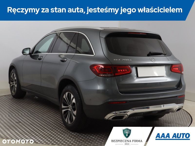Mercedes-Benz GLC - 6