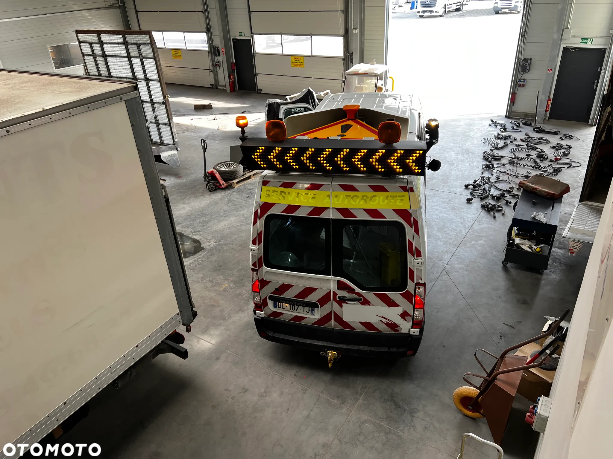 Znak, lampy ostrzegawcze, składane roboty drogowe - 13