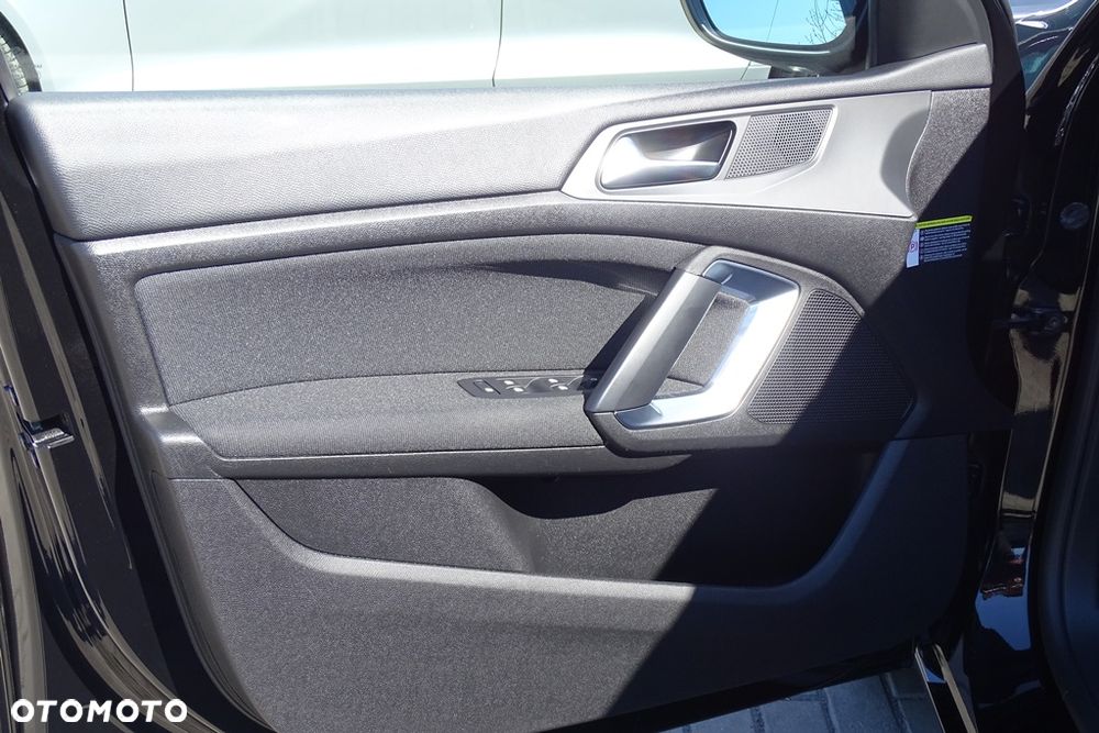 Peugeot 308 BlueHDi FAP 130 EAT8 Stop & Start GT Pack - 22