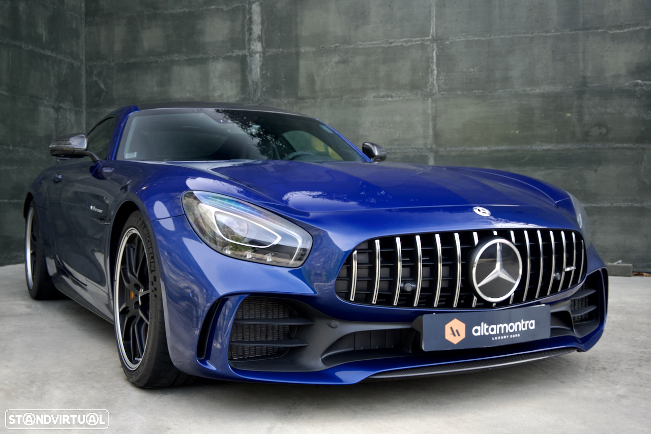 Mercedes-Benz AMG GT R - 11