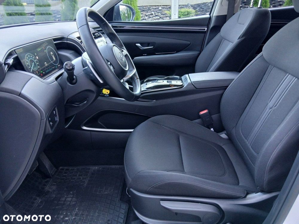 Hyundai Tucson 1.6 T-GDi HEV Smart 2WD - 11