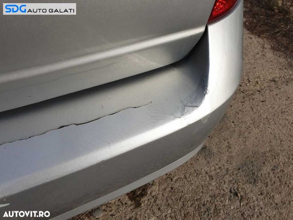 Bara Spoiler Spate cu DEFECT Chevrolet Lacetti Break Combi 2003 - 2011 Culoare 92U - 3