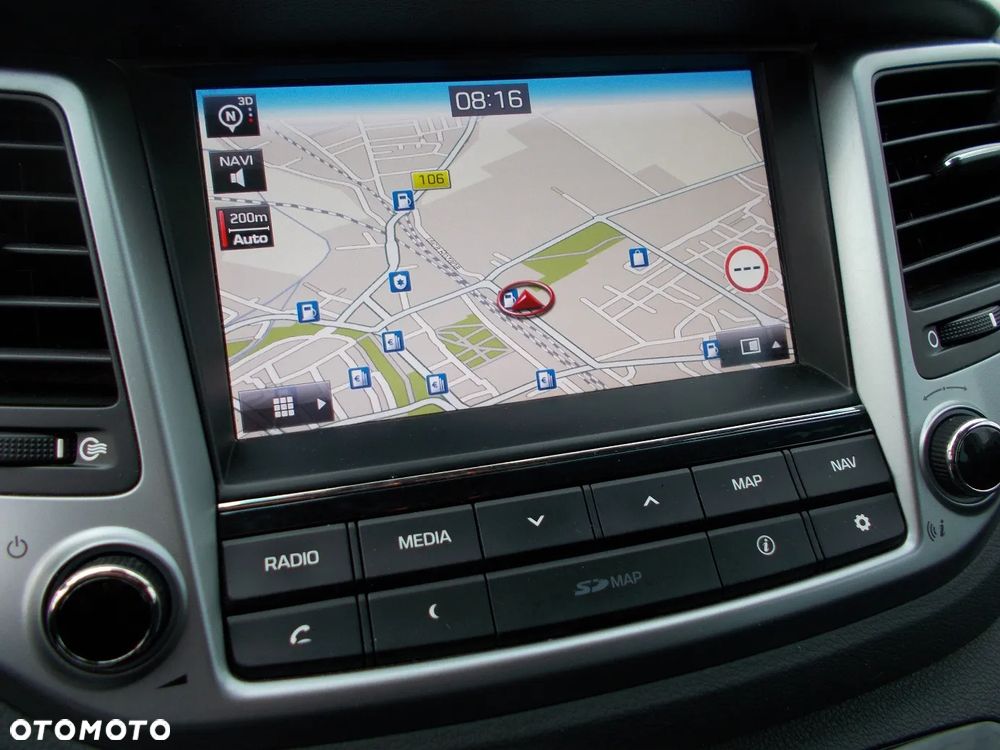 Hyundai Tucson 1.7 CRDI BlueDrive GO 2WD - 23