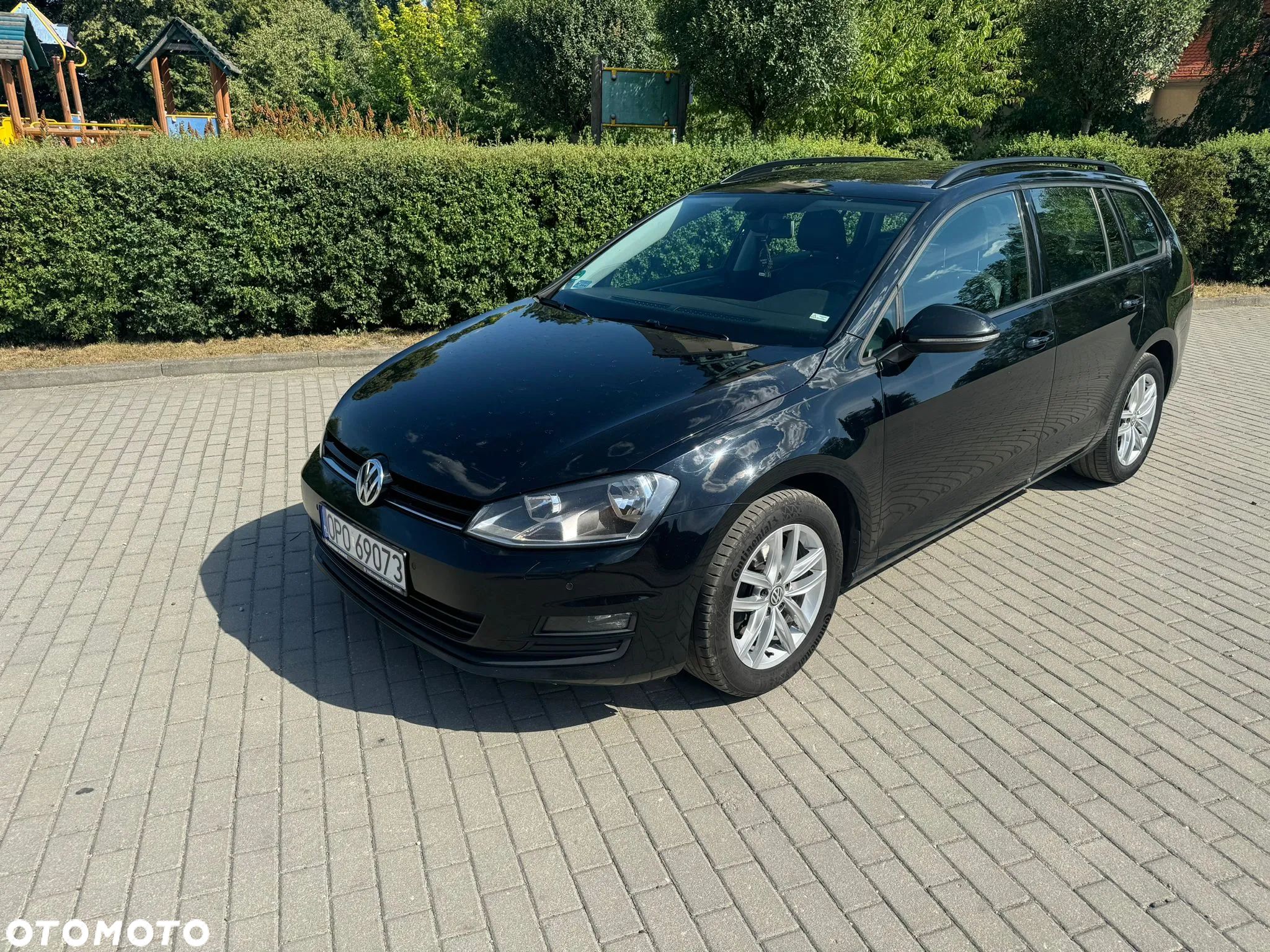 Volkswagen Golf Variant 1.6 TDI BlueMotion Comfortline - 1