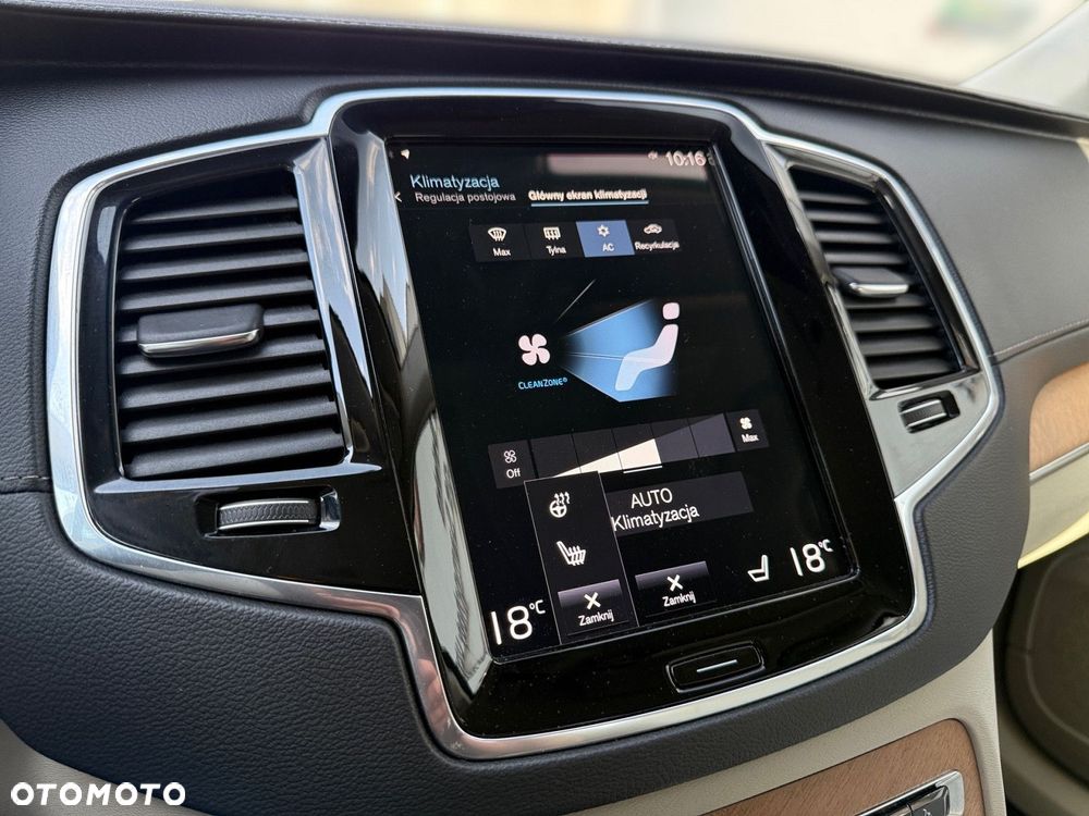 Volvo XC 90 - 23