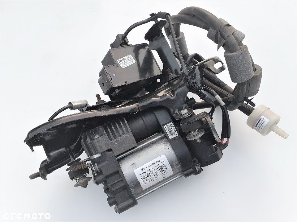 JEEP GRAND CHEROKEE WK2 KOMPRESOR 68204730AB - 2