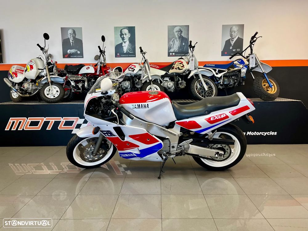 Yamaha FZR 1000 - 6