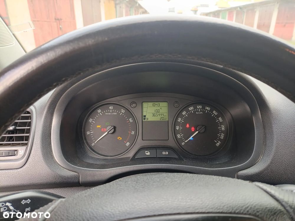 Skoda Roomster 1.4 16V Ambition - 20