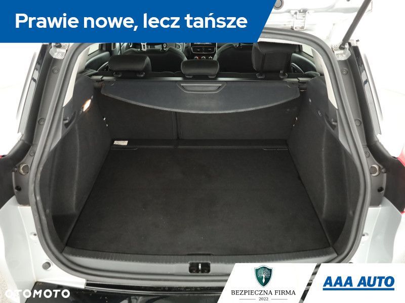 Renault Clio - 12